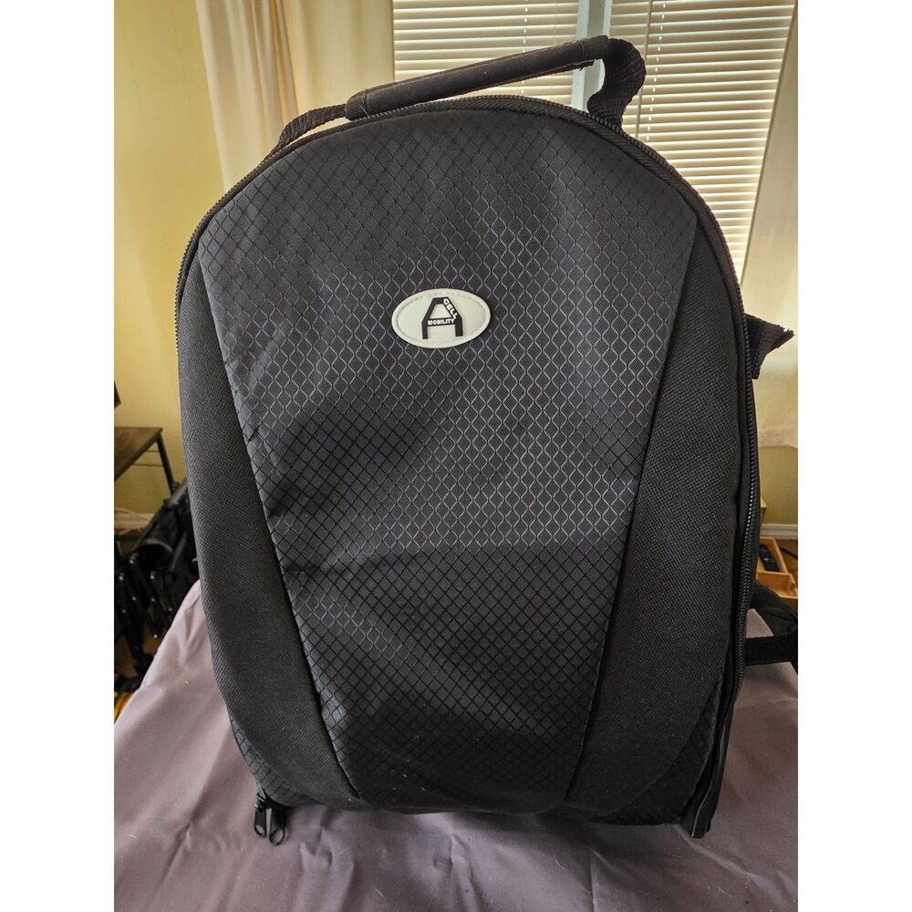 Camera Bag with Adjustable Inner Compartments
